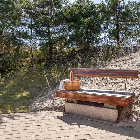 Amie - 800m From The Sea By Interhome *