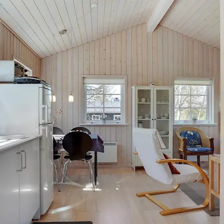 Amie - 800m From The Sea By Interhome Feriehus *